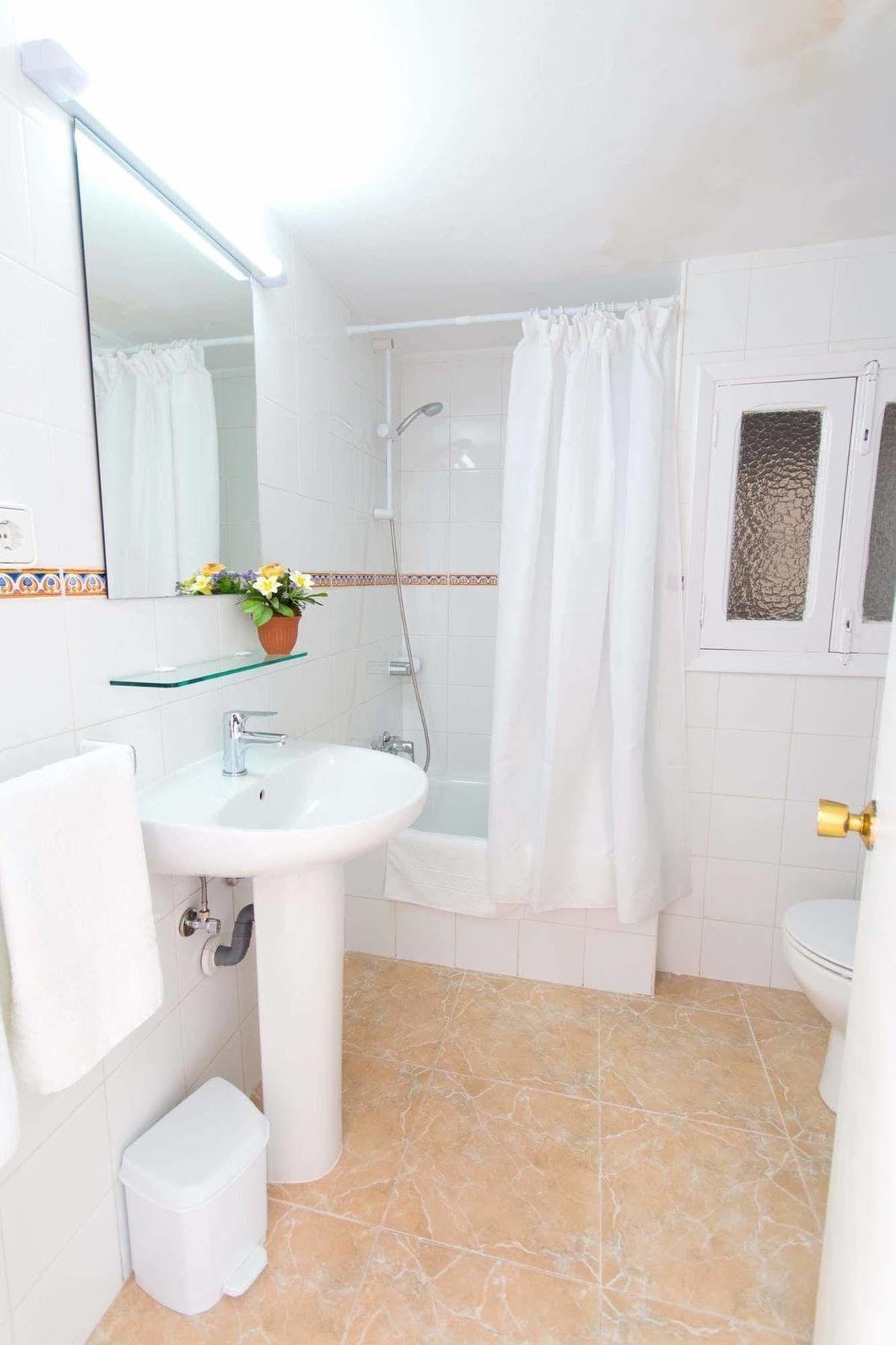 Hostal Los Pinos Es Cana المظهر الخارجي الصورة